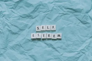 qué es la autoestima y scrabble de letras